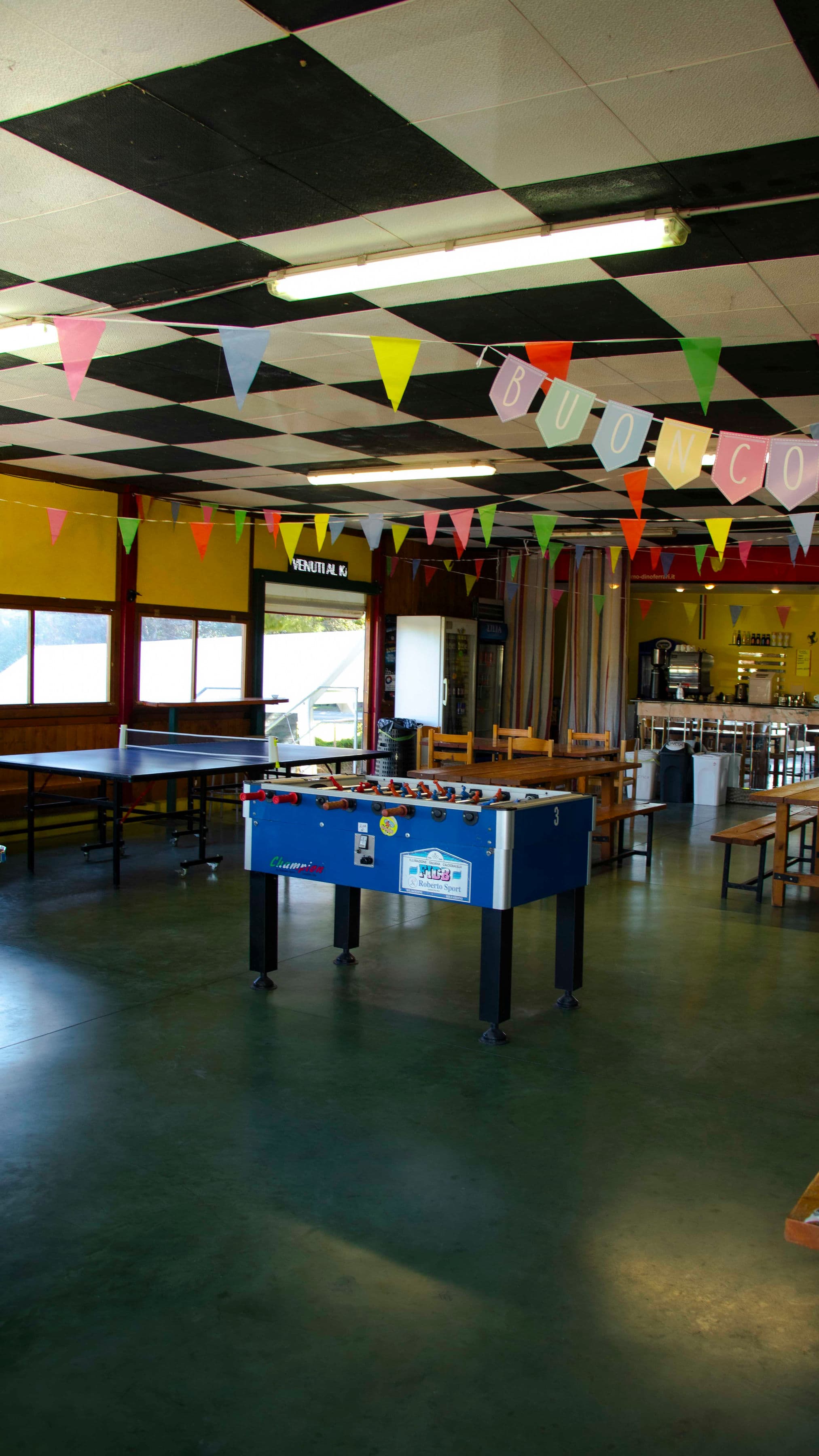 bar 4