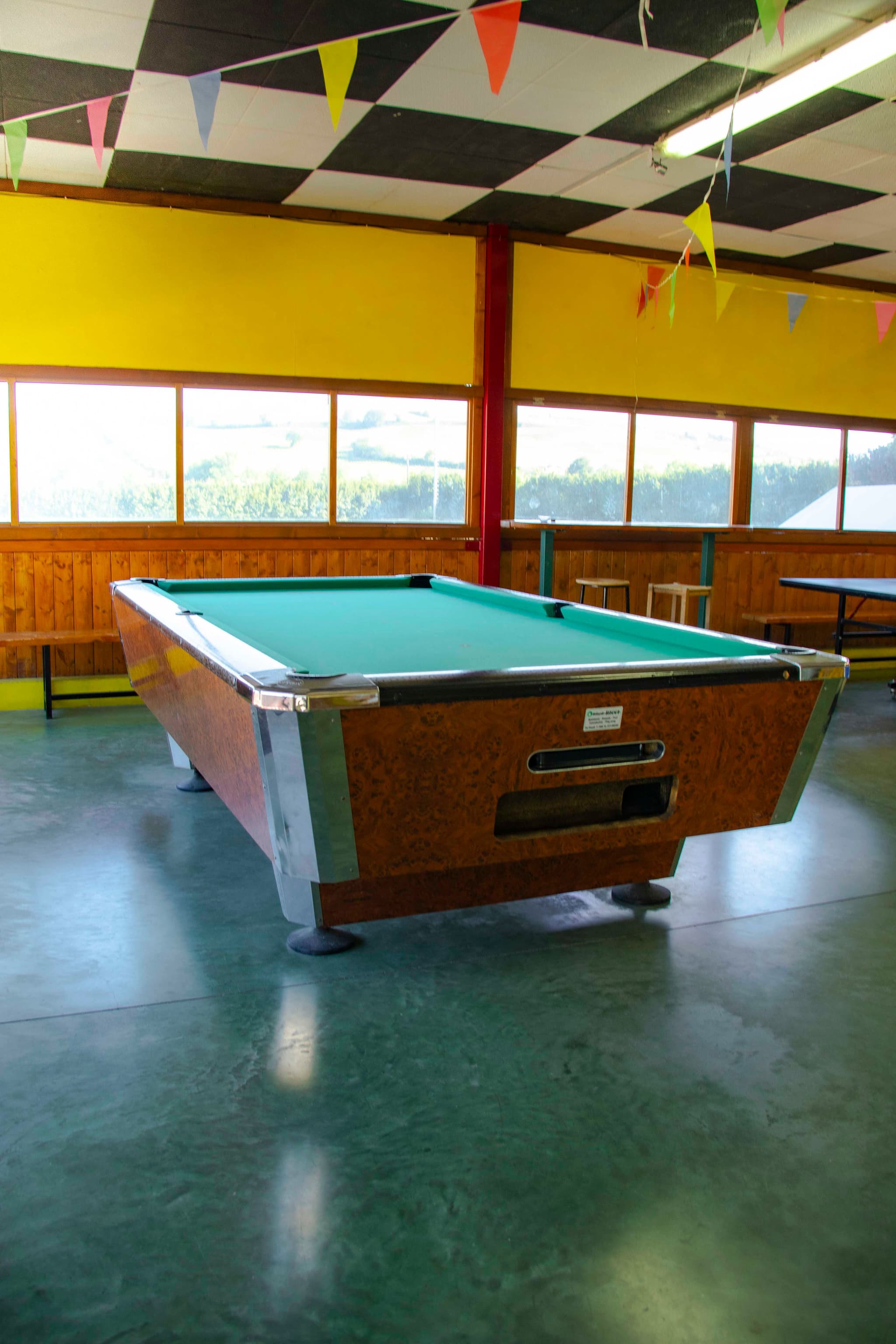 bar 10